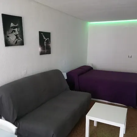 Апартаменти La Nogalera Торремолінос