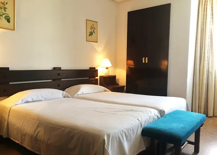 La Nogalera Apartment *