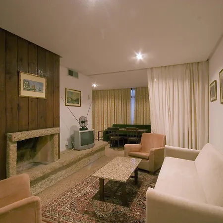 La Nogalera Apartamento *